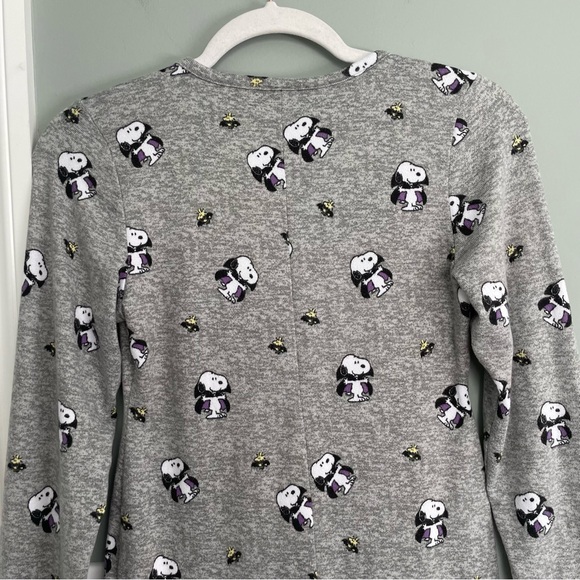 American Eagle “Vampire Snoopy Woodstock” Peanuts Print Henley Lounge Romper M - Picture 11 of 15